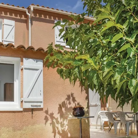 Awesome In Carcopino With 2 Bedrooms Sarrola-Carcopino