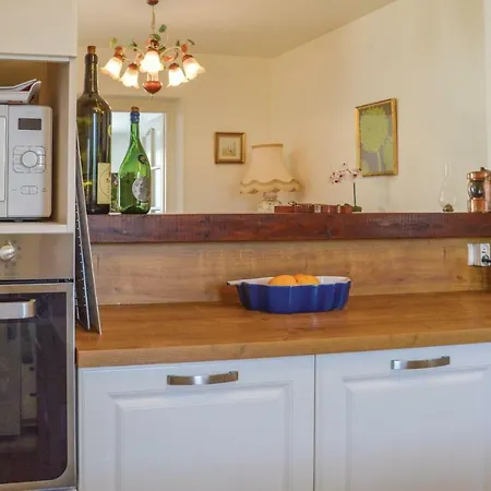 بيت للعطل Awesome In Carcopino With 2 Bedrooms *